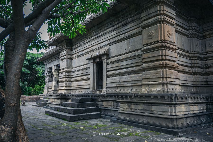Featured image for: Around Pune - Temples of Saswad