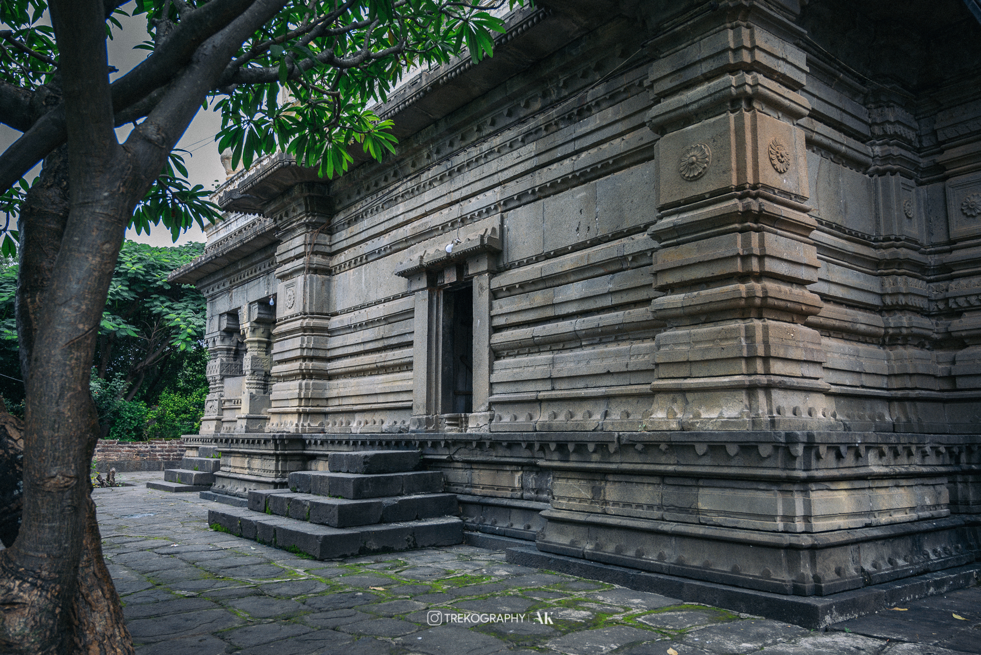 Around Pune – Temples of Saswad